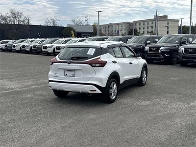2024 Nissan Kicks S