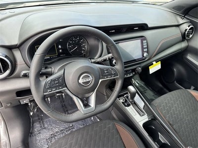 2024 Nissan Kicks SR