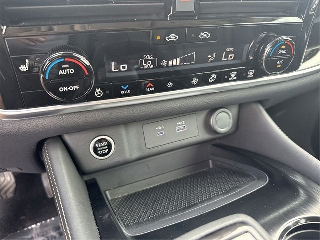 2022 Nissan Rogue SL