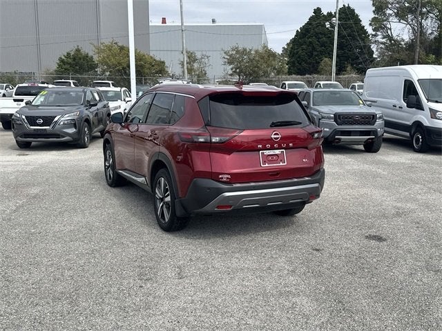 2022 Nissan Rogue SL