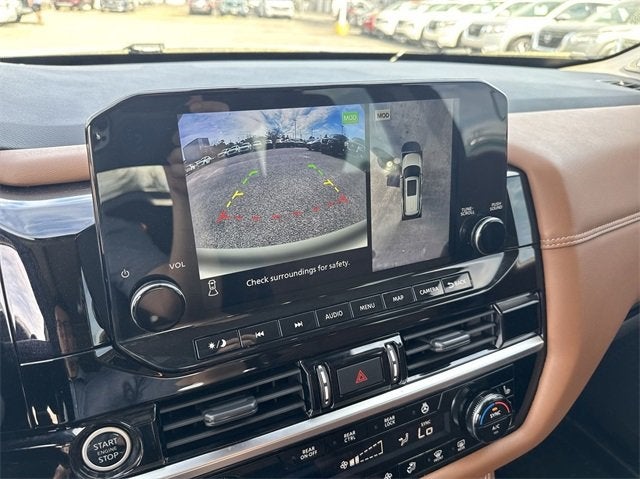 2024 Nissan Pathfinder Platinum