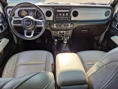 2022 Jeep Wrangler Unlimited Sahara High Altitude