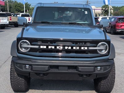 2024 Ford Bronco Outer Banks