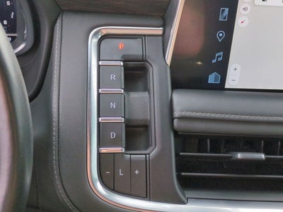 2022 Chevrolet Suburban LT