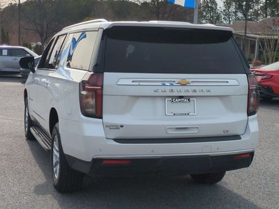 2022 Chevrolet Suburban LT