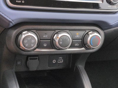 2024 Nissan Versa 1.6 SV