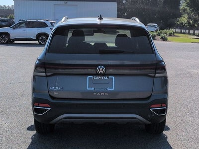 2025 Volkswagen Taos 1.5T SE
