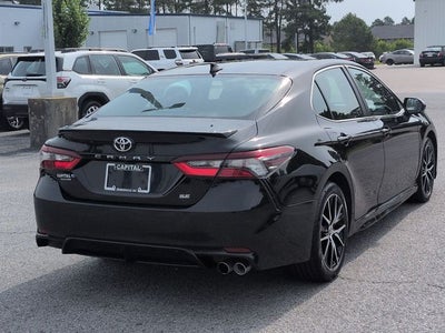 2022 Toyota Camry SE