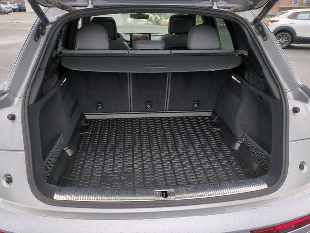 2022 Audi SQ5 Premium Plus quattro