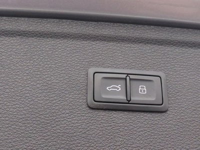 2022 Audi SQ5 Premium Plus quattro