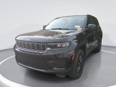 2023 Jeep Grand Cherokee Laredo