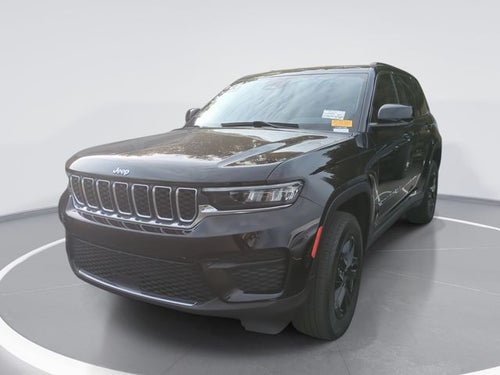 2023 Jeep Grand Cherokee Laredo