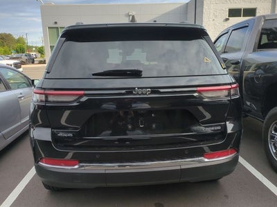 2023 Jeep Grand Cherokee Laredo