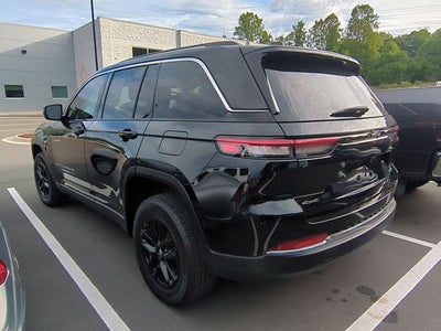 2023 Jeep Grand Cherokee Laredo