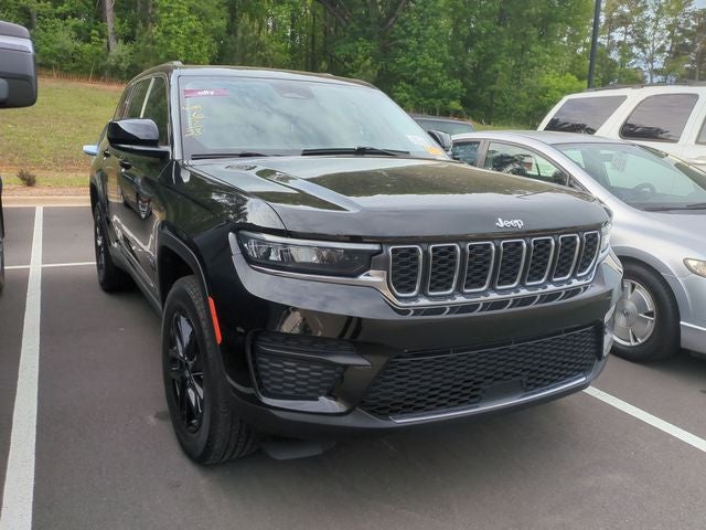 2023 Jeep Grand Cherokee Laredo