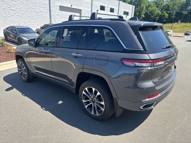 2022 Jeep Grand Cherokee Overland