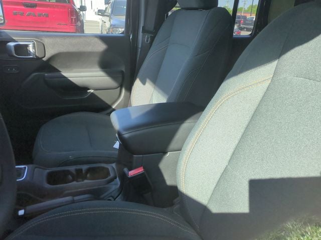 2024 Jeep Gladiator Sport