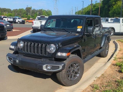 2024 Jeep Gladiator Sport