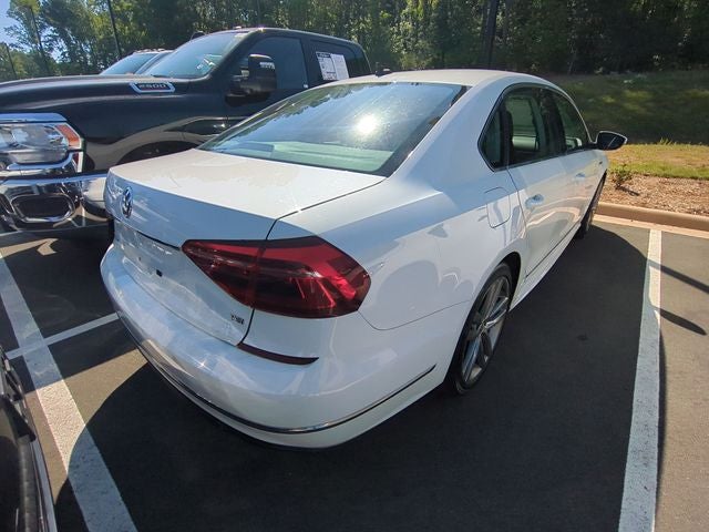 2017 Volkswagen Passat 1.8T R-Line