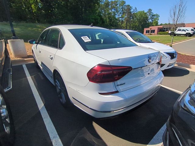 2017 Volkswagen Passat 1.8T R-Line