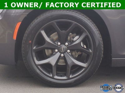 2021 Chrysler 300 Touring