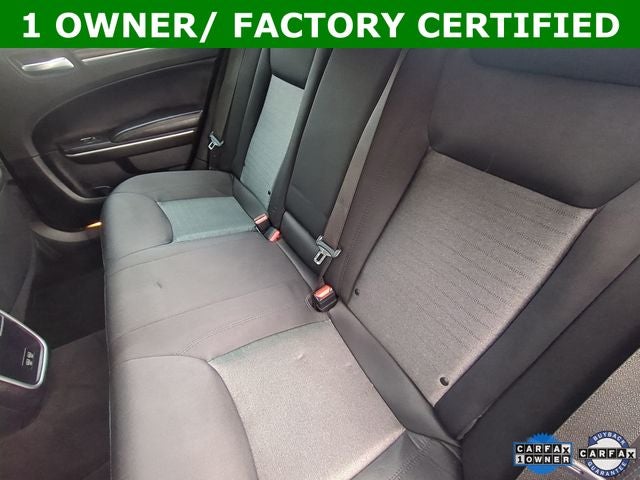 2021 Chrysler 300 Touring