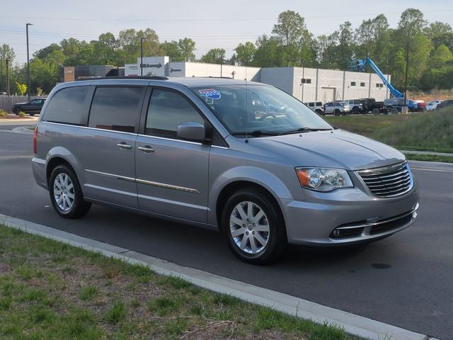 2015 Chrysler Town & Country Touring