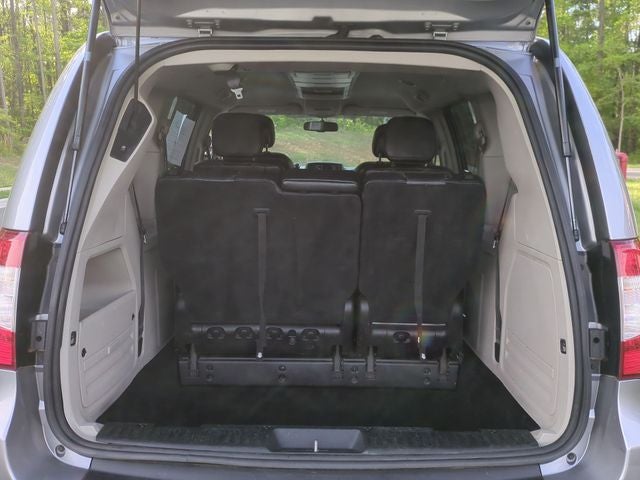 2015 Chrysler Town & Country Touring