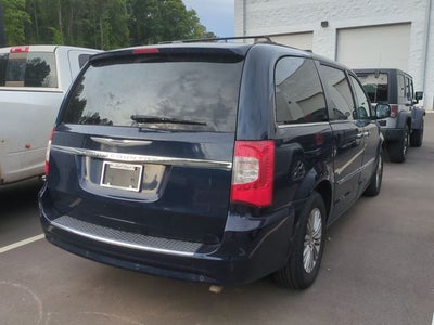 2015 Chrysler Town & Country Touring-L
