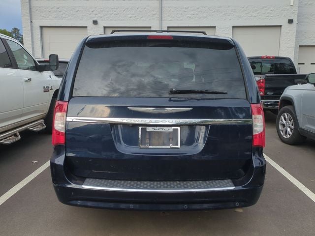 2015 Chrysler Town & Country Touring-L