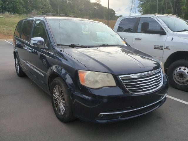 2015 Chrysler Town & Country Touring-L