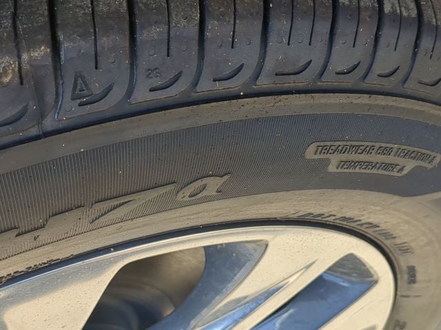 2025 Chrysler Pacifica Hybrid Pinnacle