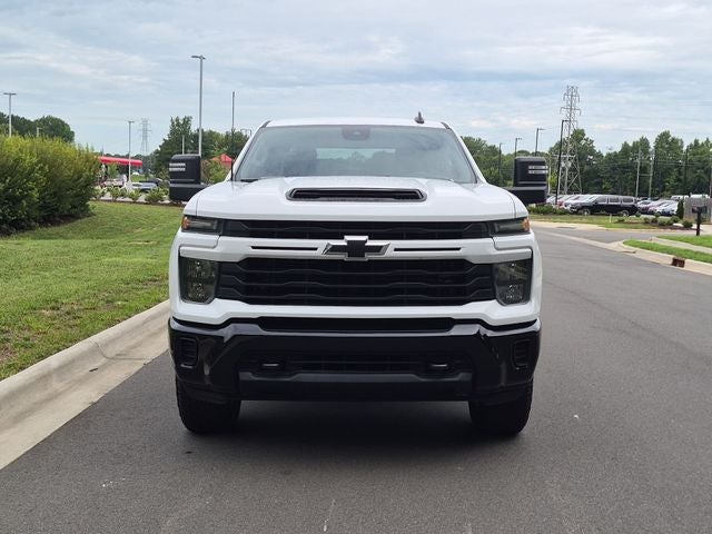 2024 Chevrolet Silverado 2500HD Custom