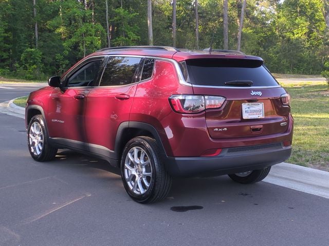 2022 Jeep Compass Latitude Lux
