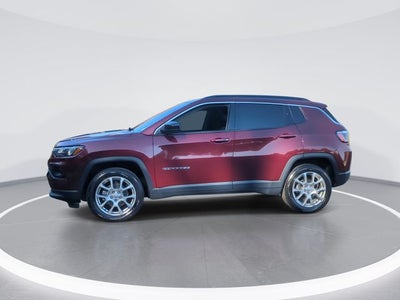 2022 Jeep Compass Latitude Lux
