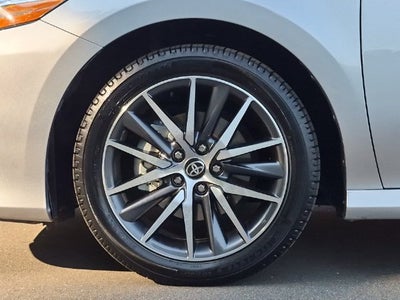 2024 Toyota Camry Hybrid XLE