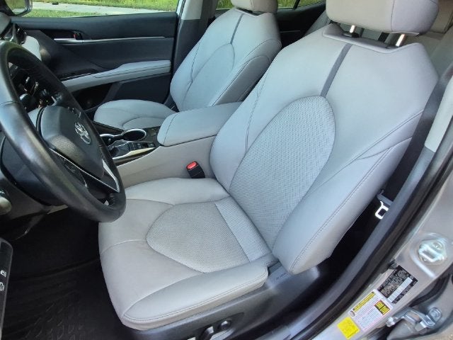 2024 Toyota Camry Hybrid XLE