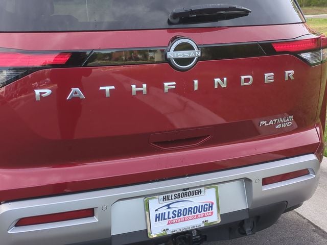 2023 Nissan Pathfinder Platinum