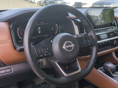 2023 Nissan Pathfinder Platinum