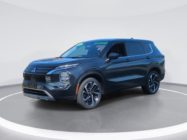 2024 Mitsubishi Outlander SE Black Edition