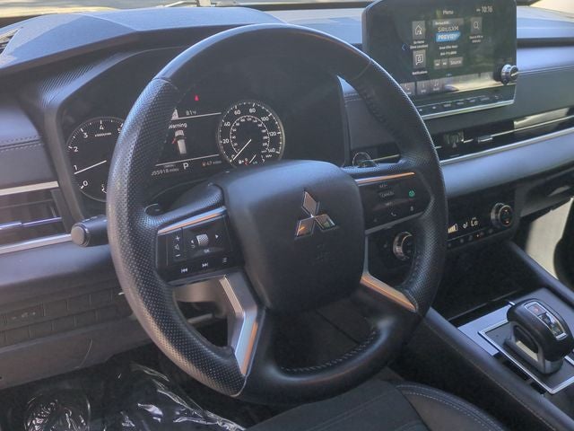 2024 Mitsubishi Outlander SE Black Edition