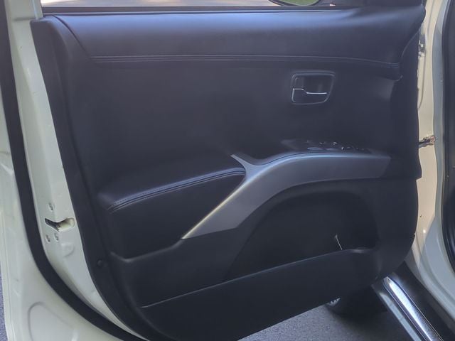 2012 Mitsubishi Outlander GT