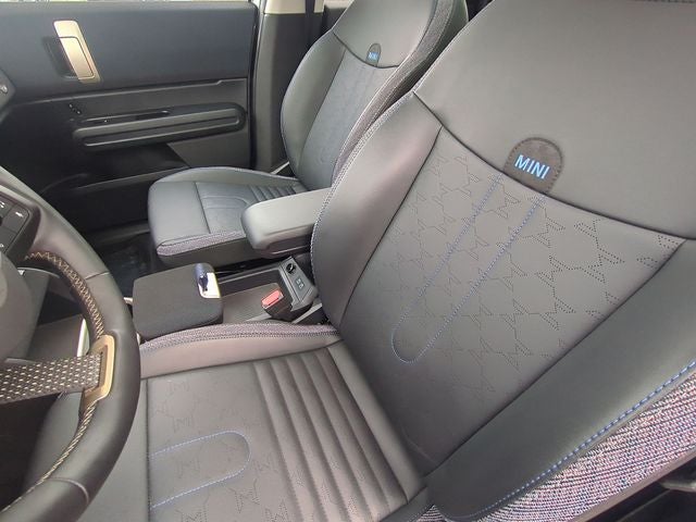 2025 MINI Cooper S Countryman Signature Plus