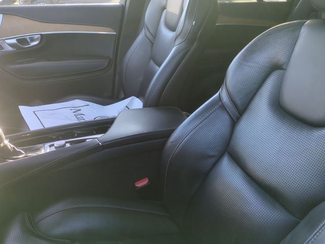 2019 Volvo XC90 T6 Inscription