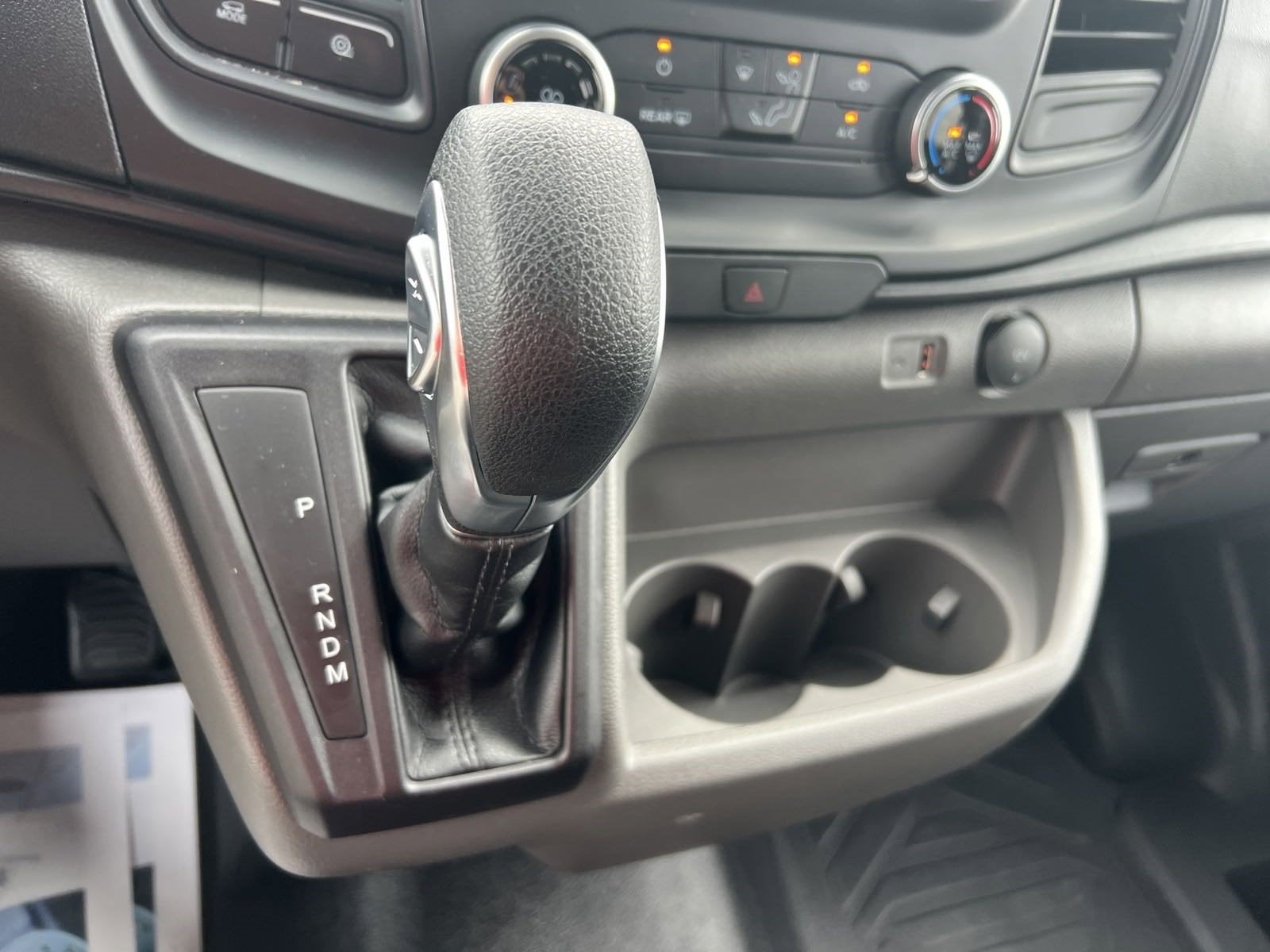 2023 Ford Transit Passenger Wagon XL