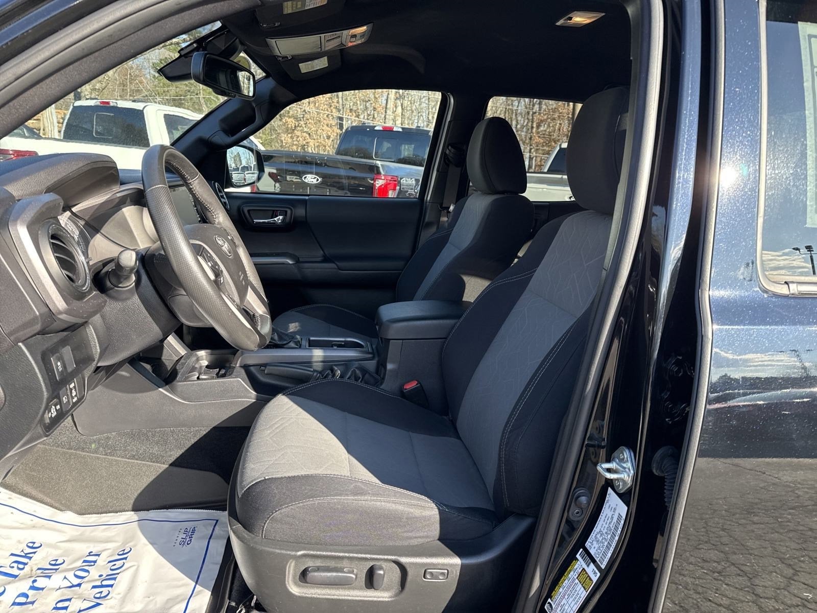 2022 Toyota Tacoma 2WD TRD Off-Road