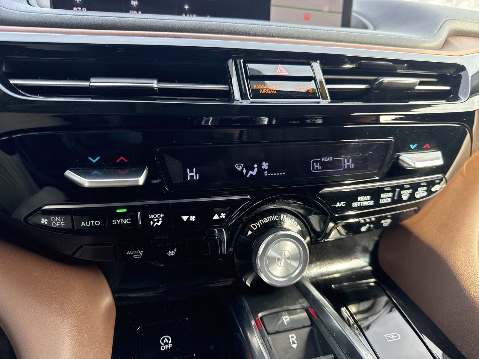 2022 Acura MDX w/Technology Package