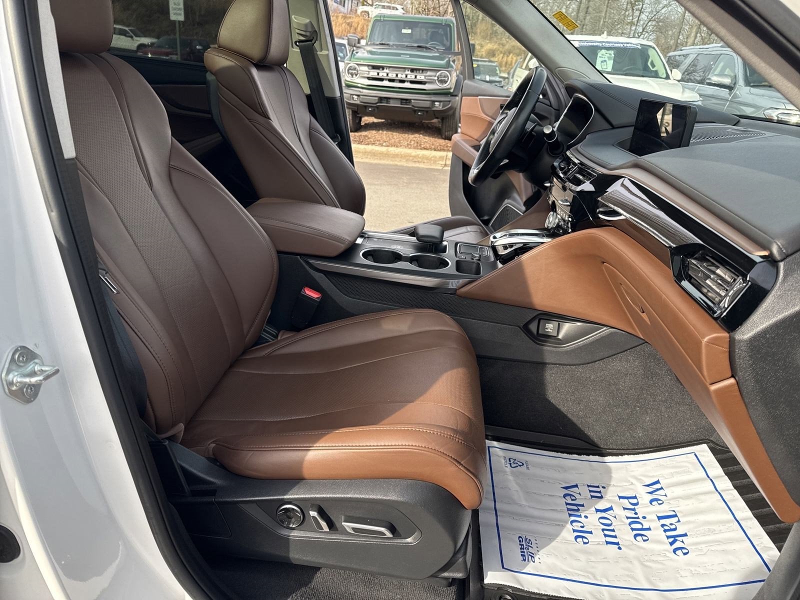 2022 Acura MDX w/Technology Package