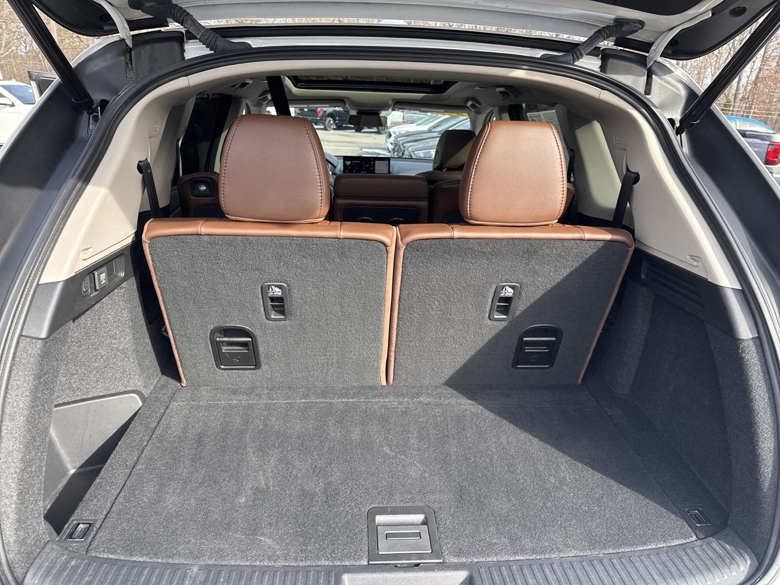 2022 Acura MDX w/Technology Package