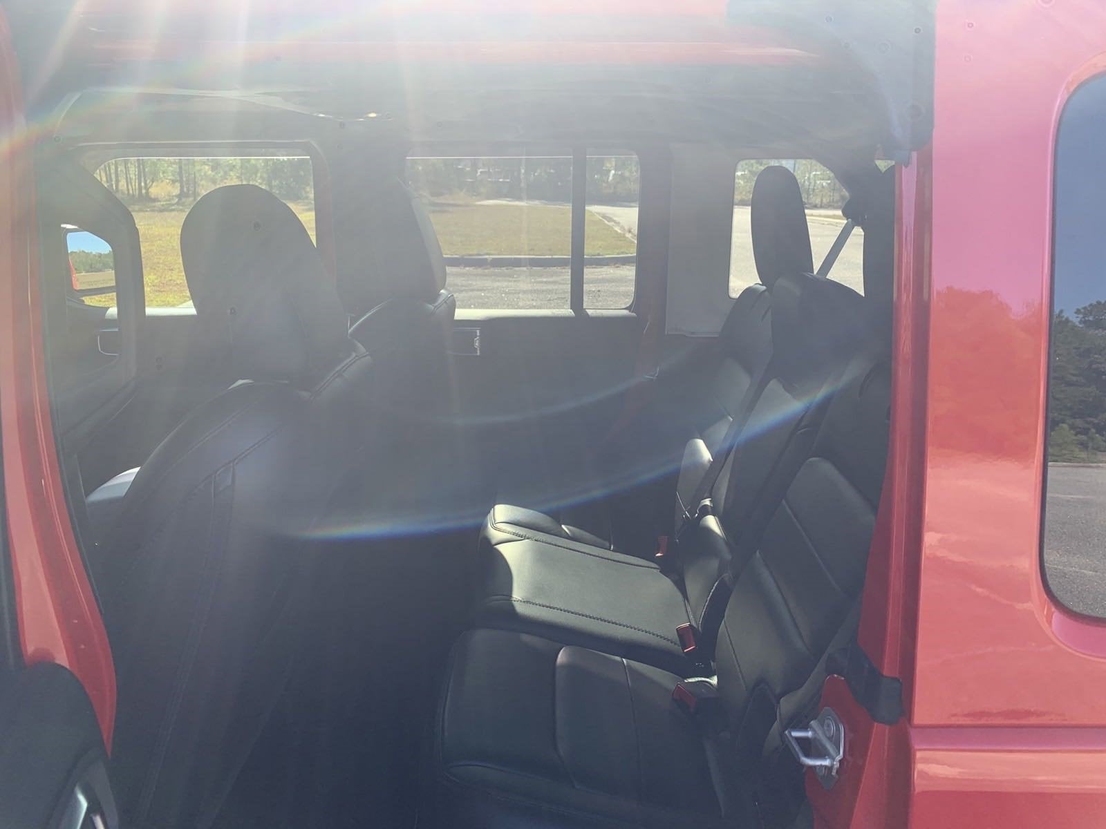 2020 Jeep Wrangler Unlimited Sahara Altitude